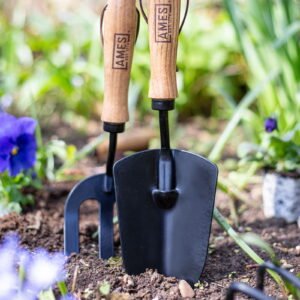AMES - Hand Trowel - Carbon Steel - Image 3